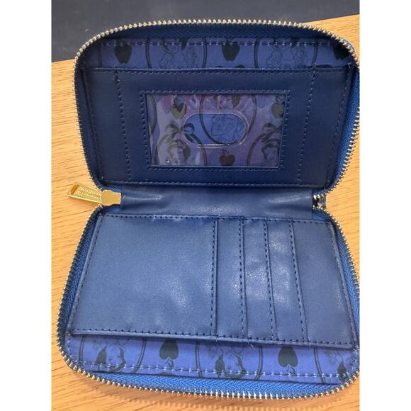 Loungefly Disney Snow White Scenes Zip Around Wallet Never Used Licensed Dwarves - Picture 5 of 5